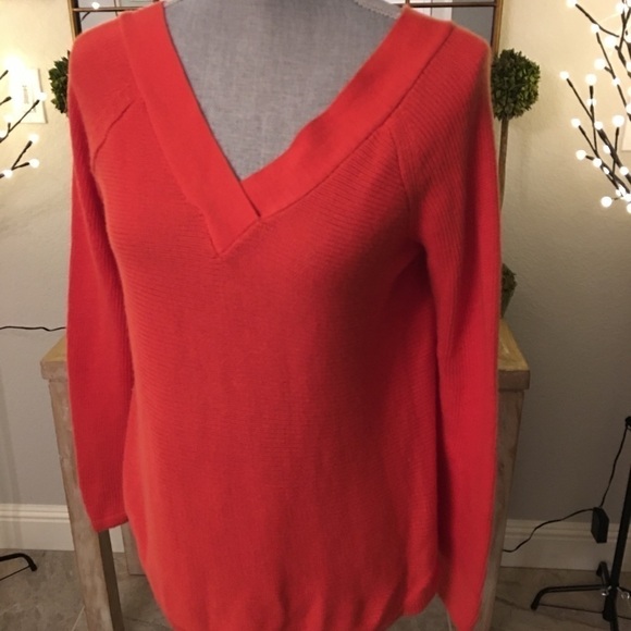 Anthropologie Sweaters - Anthropologie sweater (11/20)